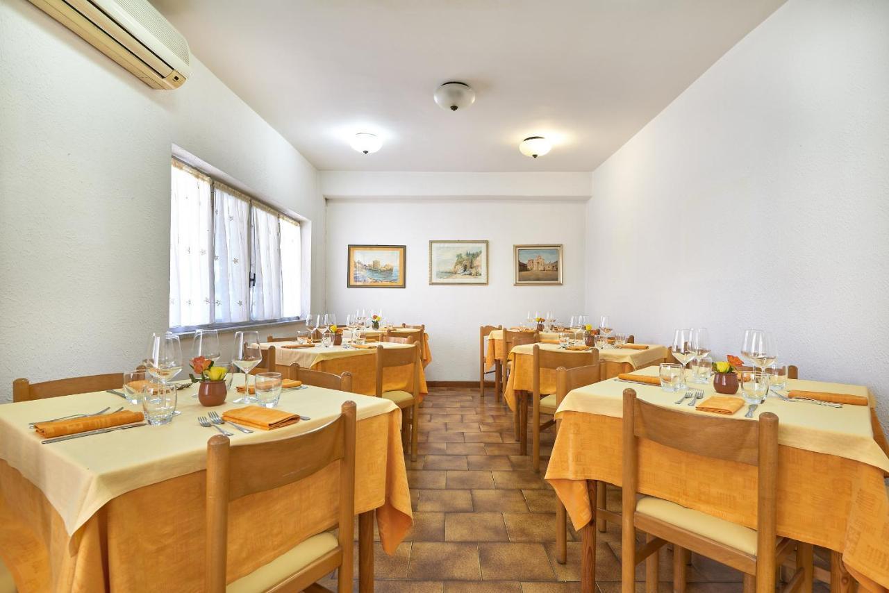 Albergo Natalina Finale Ligure Dış mekan fotoğraf