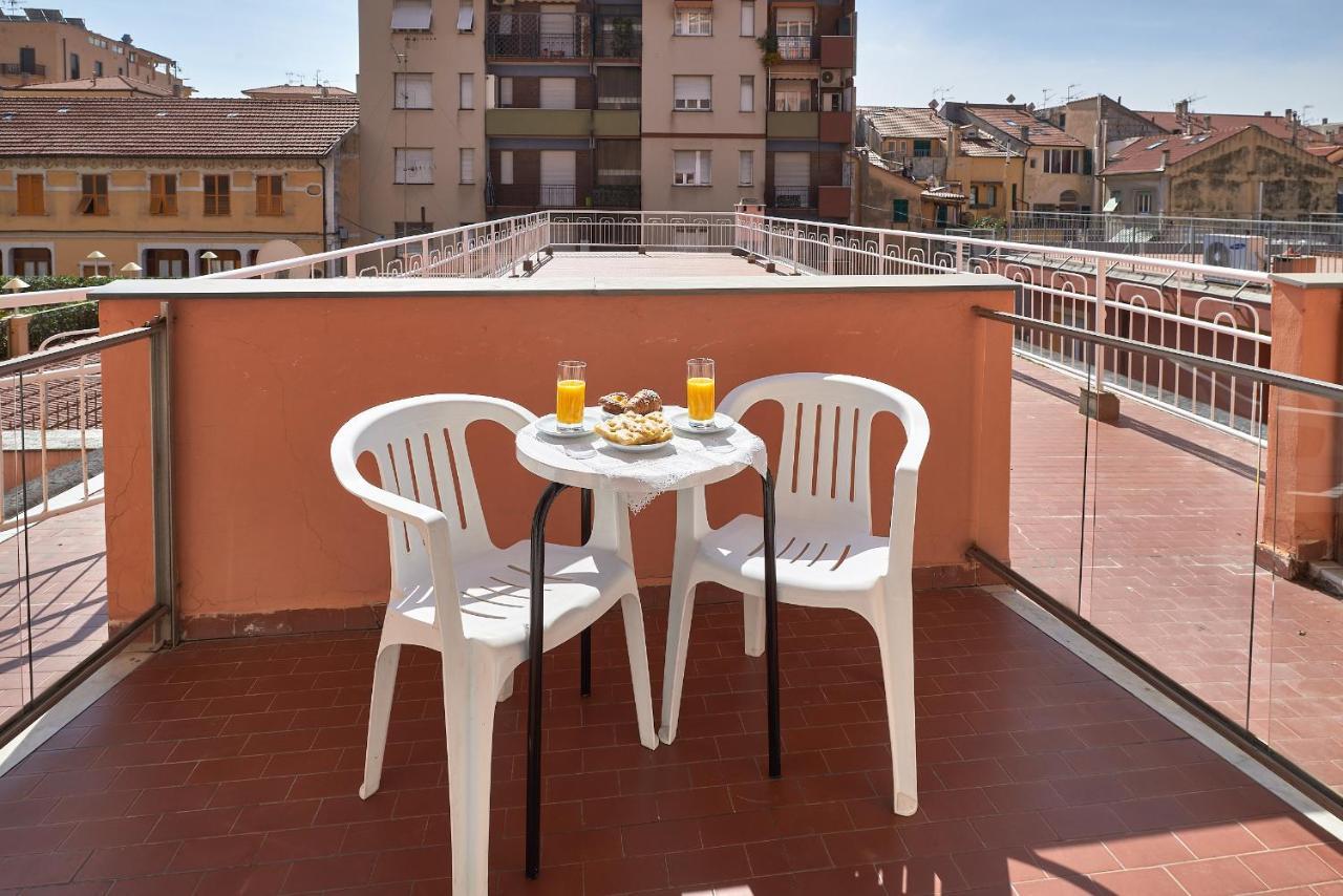 Albergo Natalina Finale Ligure Dış mekan fotoğraf